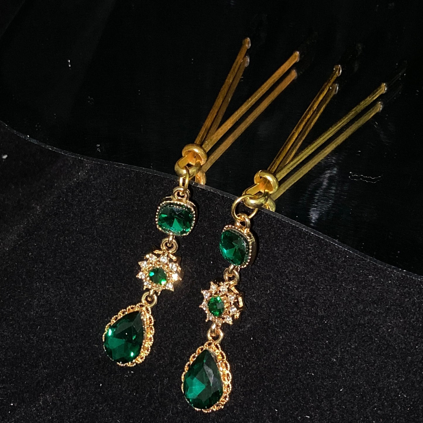 Adjustable Nipple Clamps NPC1012 with Green Rhinestones – Fetish Toy for Teasing & Control