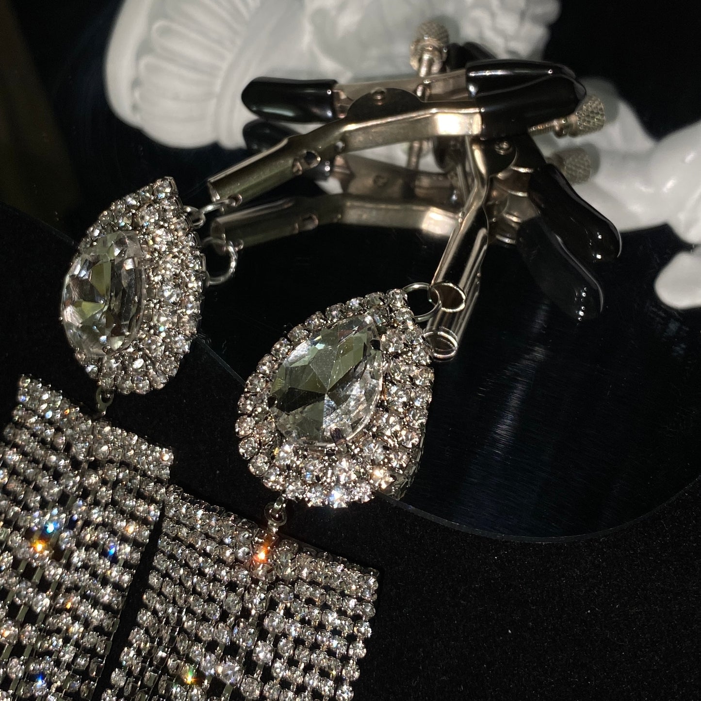 Erotic Accessories – Nipple Clamps with Tassel Rhinestone NPC1006